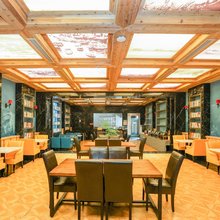 云逸城市美宿(桐庐中心广场店)