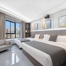 松涵全屋智慧美宿(解放碑洪崖洞店)