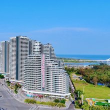 银滩大树海景公寓(皇家海湾公馆店)