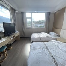迭部腊馨民宿