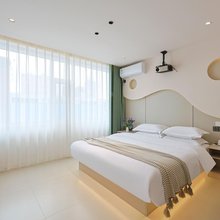 云朵·漫居｜AESTHETIC·FASHION设计民宿(延吉延边大学网红墙店)