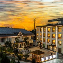 浪浪山酒店(华山景区游客中心店)