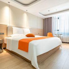 乌鲁木齐西星大酒店(国际大巴扎二道桥地铁站店)