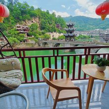 镇远清水而居.Riverside Lnn客栈(镇远古城祝圣桥店)
