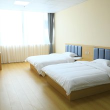 联席酒店