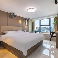 西斯莱民宿(光谷科技会展中心店)