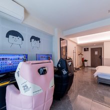 西安光标电竞酒店(小寨地铁站店)