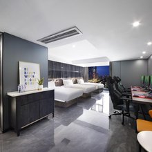 博狮电竞酒店(成都春熙路太古里店)