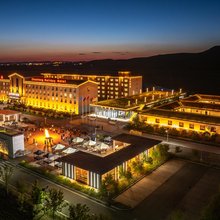 丰宁兆丰假日酒店(大滩镇店)