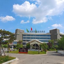 山海慧假日酒店(山东泉城欧乐堡度假区极地海洋世界店)