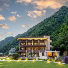 安吉逍遥谷|溯野绘境·峡谷泳池度假美宿