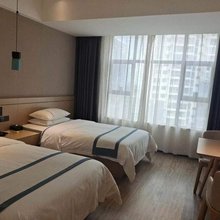 陆川龙腾湾酒店