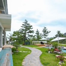 半山花屿美宿(青岛崂山风景区店)