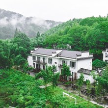 黄山市布兰顿新安里民宿