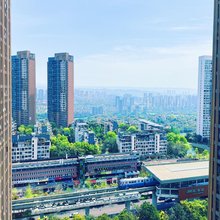 知知宿憩美学民宿(重庆鸳鸯地铁站园博园店)