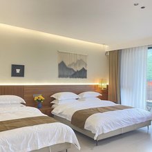 一隅望山民宿