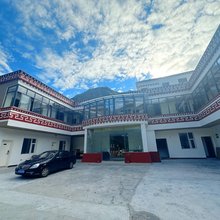 桥头金藏客栈(九寨沟龙康店)