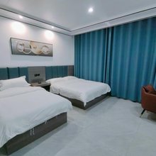 布尔津逸宸民宿(冲乎尔镇店)