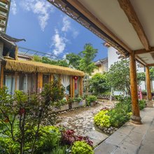闲云轻尘·sily|雪山观景度假美宿(丽江束河古镇店)