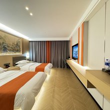 唐克母亲河大酒店