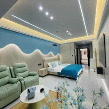 安可智能影院民宿(宜昌中南路长江广场店)