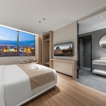 梵雅酒店(重庆解放碑步行街洪崖洞店)