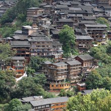 粒子·枕星全景美墅(西江千户苗寨观景台店)