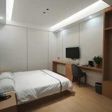 崇尚大酒店