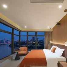 喜番世嘉高空江景酒店(观音桥北滨一路店)