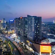 栖木·Cityscape高空酒店(南昌红谷滩万达广场卫东地铁站店)
