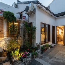 本木隐世小居(苏州观前街平江路店)