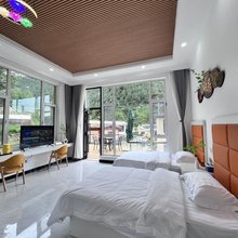 云致山庄