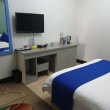 壹家壹酒店(西安长安大学城店)
