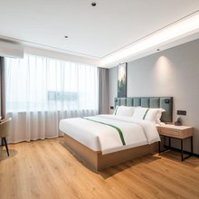 格林豪泰智选酒店(日照涛雒职业技术学院天台山校区店)