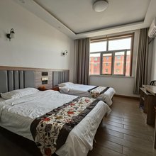 察右后旗建信主题宾馆