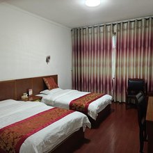 仁贤旅馆(章村政府店)