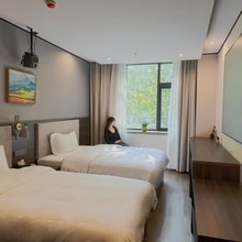 雨轩公寓酒店(章丘大学城店)