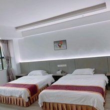 新田天鸿大酒店