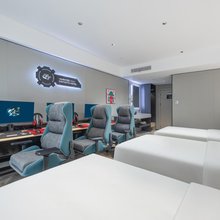 网鱼电竞酒店(红谷滩万象城店)
