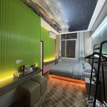 富宁浪屋酒店