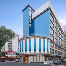 柏思雅致美居(安华汇白云大道北店)