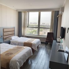 阿鲁科尔沁旗赤诚商务宾馆(查布嘎站阿鲁科尔沁旗博物馆店)