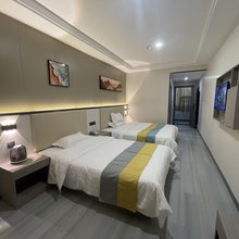 澜锦酒店(费县建设路东方购物广场店)