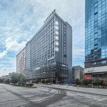 邵东蓝雨电竞民宿(邵东高铁站店)
