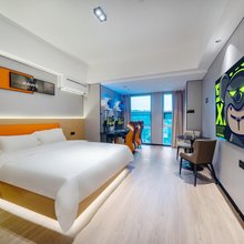 树呆熊电竞酒店(蚌埠万达银泰城店)