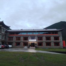 欢聚藏家民宿