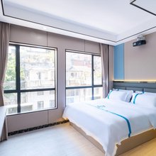 锦枫公寓(广州上下九步行街西门口地铁站店)