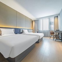 凯亚智选酒店(虎北路地铁站虎丘婚纱城店)