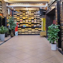 东恒大酒店(岑溪市探花汽车站店)