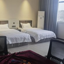世东商务酒店